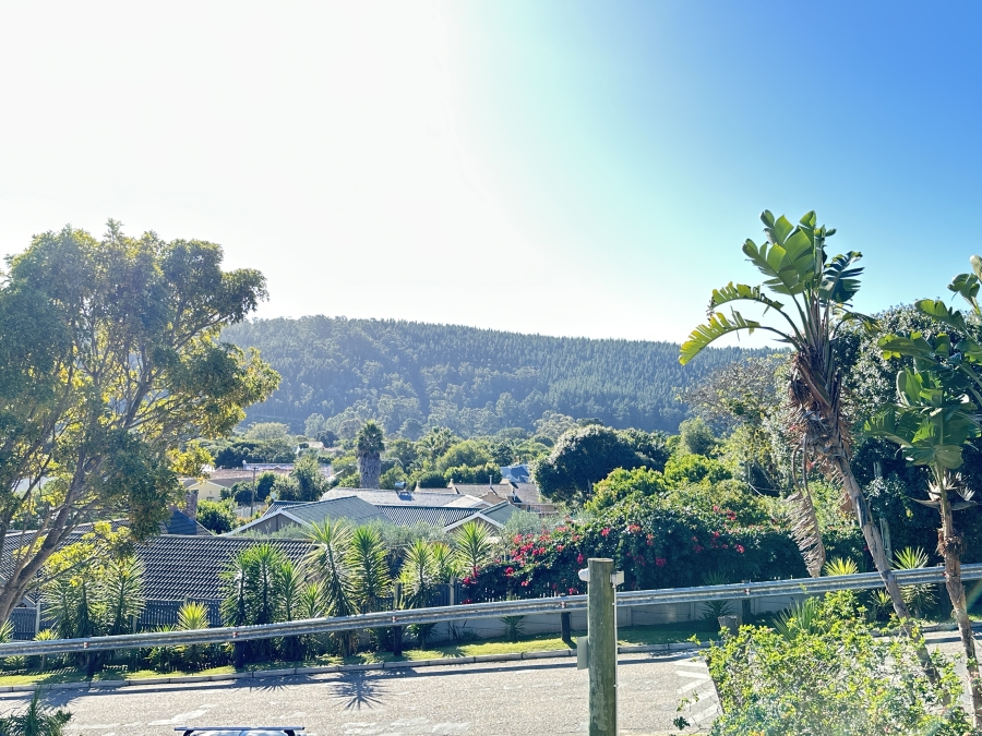 4 Bedroom Property for Sale in Sedgefield Central Western Cape